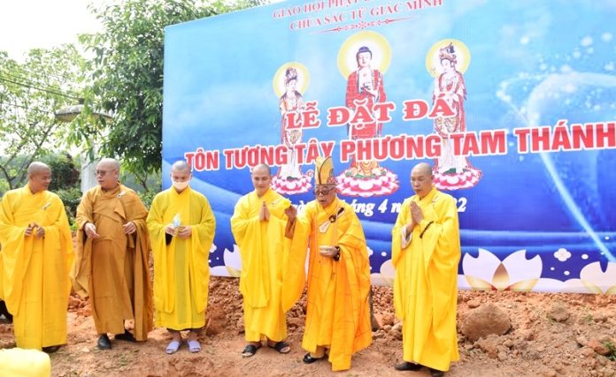 Quảng Trị: Chùa Sắc Tứ Giác Minh tổ chức lễ Đặt đá khởi công xây dựng thánh cảnh Tây Phương Tam Thánh